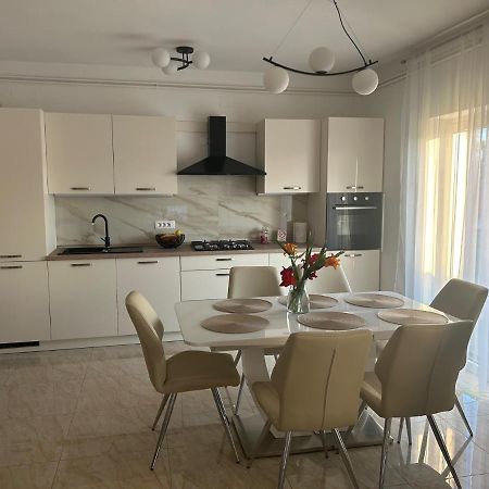 Deluxe Apartman Mimi Viskovo With A Free Parking Space Exterior foto